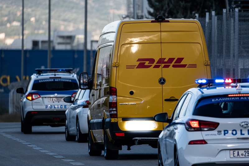 DHL μεταφορά εμβόλια αστυνομία