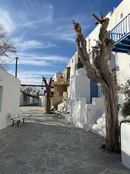 αποστολή Σίκινος, Φολέγανδρος, Κίμωλος (V.Ang)