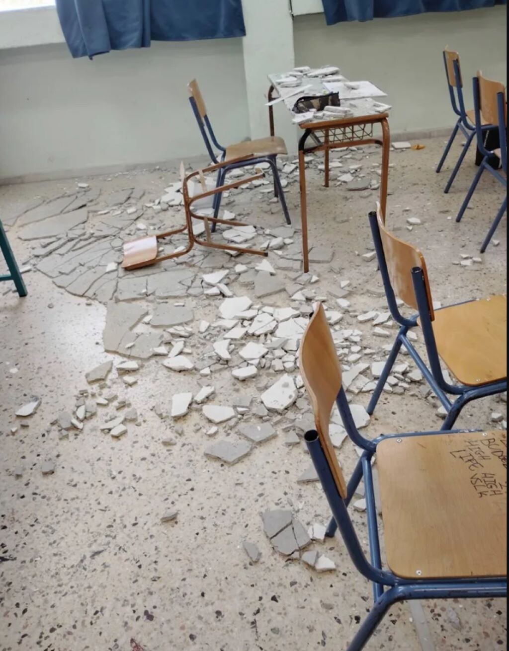 οροφη μαθητης 2 de011ee6b8db34c8