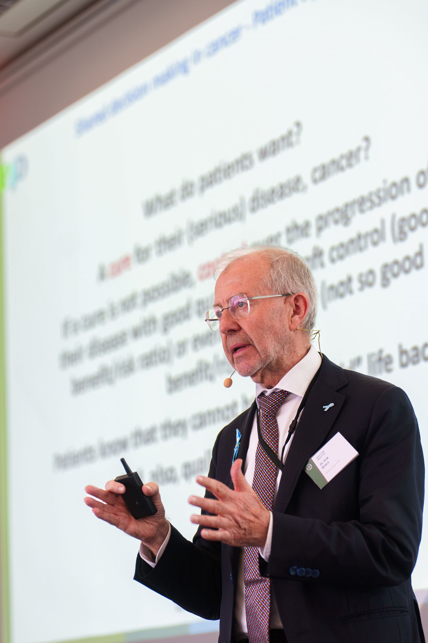 BAYER Δρ.Erik Briers