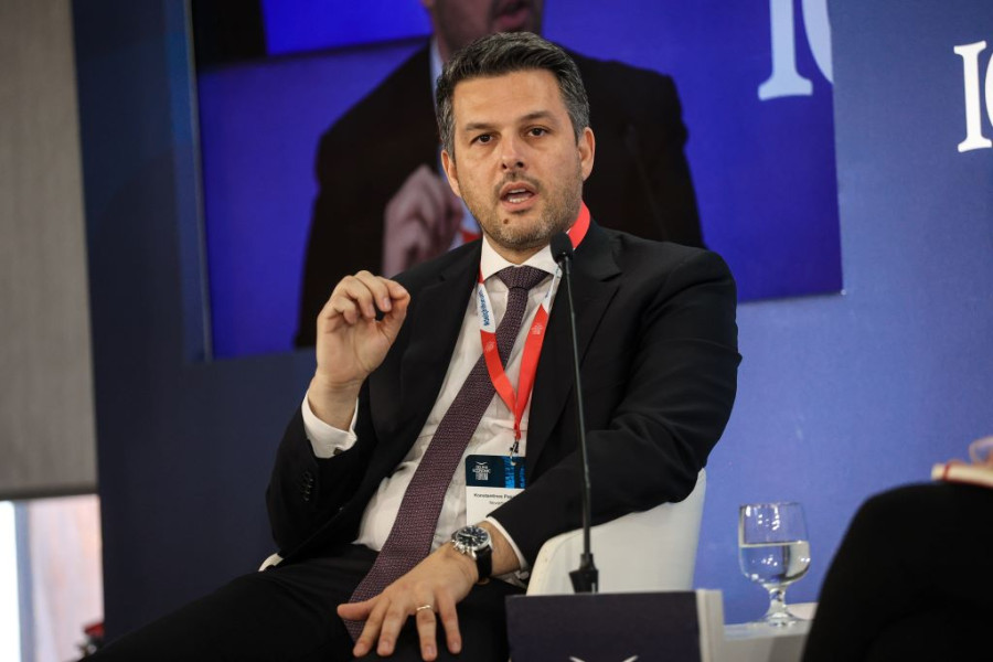 Ο κ. Κώστας Παπαγιάννης, Πρόεδρος &amp; Διευθύνων Σύμβουλος της Novartis για Ελλάδα, Κύπρο και Μάλτα, στο 10ο Οικονομικό Φόρουμ των Δελφών 