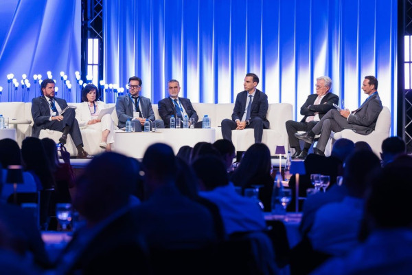 3ο ΣΦΕΕ Summit: «Εφικτός στόχος η μείωση του clawback στο 40%»