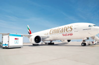 Η Emirates SkyCargo έχει μεταφέρει 1 δισεκατομμύριο δόσεις εμβολίων κατά της Covid-19