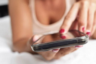 Sexting: Μύθοι και αλήθειες για τη νέα μόδα της εποχής