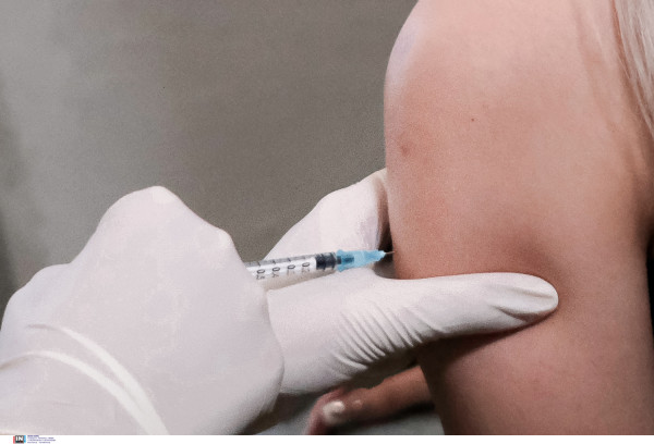 Θεοδωρίδου: Στο τραπέζι των ειδικών η δεύτερη δόση εμβολίου κατά της Covid -19 σε νοσήσαντες
