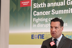 Economist- Γεωργιάδης: Στο επίκεντρο των πολιτικών για τον καρκίνο βρίσκεται ο ασθενής