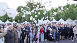 Λάρισα: Περισσότεροι από 5.000 πολίτες έδωσαν το παρών στο «Μαζί Μια Αγκαλιά»