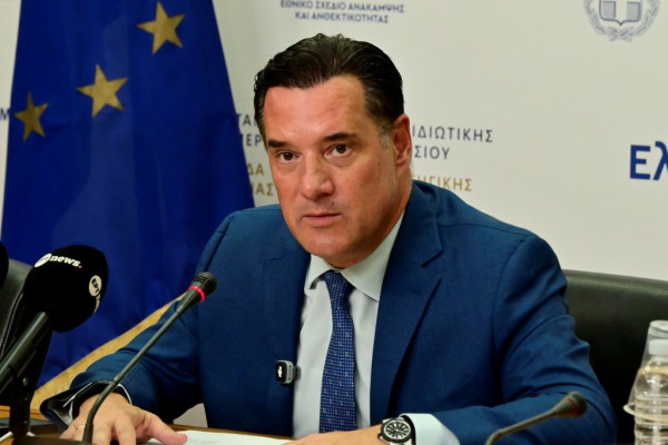 Γεωργιάδης: «Φέρνουμε τροπολογία για πιο αποτελεσματικούς ελέγχους στα ιδιωτικά ιατρεία»