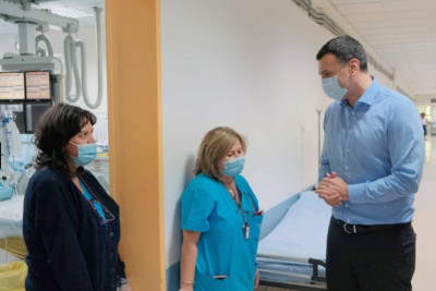 Στο «Λαϊκό» ο Κικίλιας: Ανακοίνωσε σημαντική ενίσχυση του νοσοκομείου