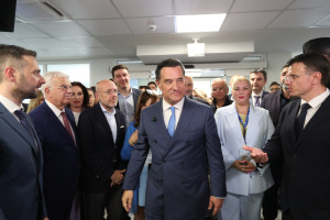 Ο υπουργός Υγείας ζήτησε την απομάκρυνση αναισθησιολόγου από το ΕΣΥ γιατί ζήτησε φακελάκι