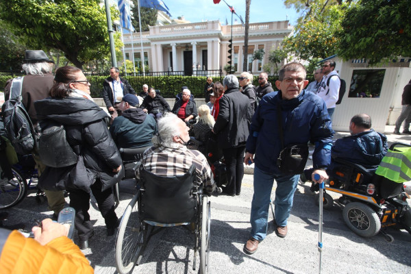 ΣΕΑΑΝ: «Αγανάκτηση, μαχητική θέληση και αλληλεγγύη για να στηρίξουμε τον κόσμο μας»