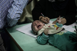 Γάζα: Εμβολιαστικό σαφάρι σε περισσότερα από 40.000 παιδιά ετοιμάζει ΠΟΥ