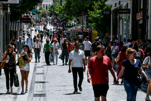 Κορονοϊός Ελλάδα: Κοντά στα 4.500 κρούσματα και 13 νέοι θάνατοι