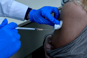 Αποτελεσματικό στις ηλικίες 50-64 ετών το τετραδύναμο ανασυνδυασμένο εμβόλιο κατά της γρίπης