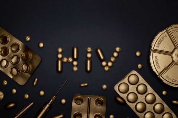 HIV: Οδηγίες χορήγησης αντιρετροϊκής αγωγής και θεραπείας καιροσκοπικών λοιμώξεων