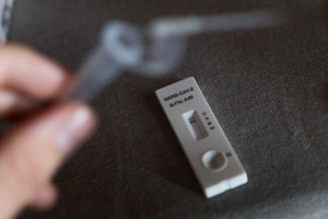 ΑΔΕΔΥ: Να διατεθούν άμεσα τεστ γρίπης στα Κέντρα Υγείας της 1ης ΥΠΕ