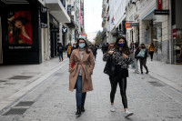 Κορονοϊός Ελλάδα: Ξεπέρασαν τις 2.500 τα κρούσματα και τη θετικότητα στο 5,13%