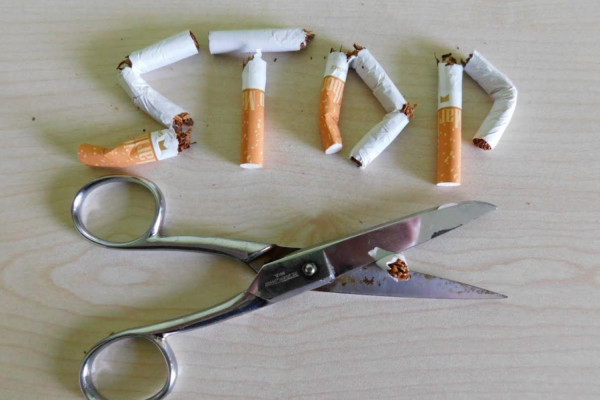 Η μείωση της βλάβης από τον καπνό είναι η άμυνά μας στην πανδημία του καπνίσματος