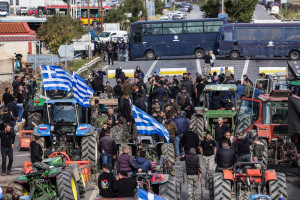 Έξι «γαλάζιοι» βουλευτές ζητούν να αρθεί ο αποκλεισμός αγροτών από τις πληρωμές του Μ23