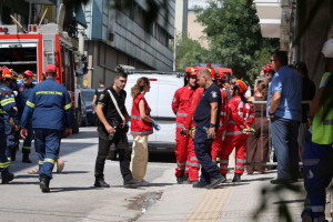 Πετράλωνα: Ολοκληρώνονται οι έρευνες στα συντρίμμια της πολυκατοικίας - Πως σώθηκε ο κόσμος