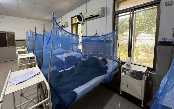 «Θερίζουν» στο Σουδάν χολέρα και δάγκειος πυρετός με τα νοσοκομεία εκτός λειτουργίας