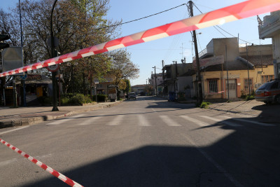 Κορονοϊός Ελλάδα : Τσιόδρας και Χαρδαλιάς στη Λάρισα μετά τον εντοπισμό κρουσμάτων σε οικισμό Ρομά