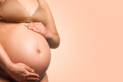 Η πρόσληψη βάρους κατά την εγκυμοσύνη ίσως εξηγεί το υπερβολικό σωματικό λίπος στις κόρες