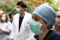 Κορονοϊός: Γιατροί ιδιωτικών κλινικών στη μάχη κατά του κορονοϊού