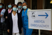 Πατούλης: «Ζητάμε τον άμεσο εμβολιασμό 12 χιλιάδων ιδιωτών ιατρών»