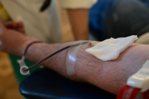 ΕΟΘΑ-ΕΣΑμεΑ.: Δραματική η ανεπάρκεια αίματος στη χώρα και αναβολές στις μεταγγίσεις σε ασθενείς