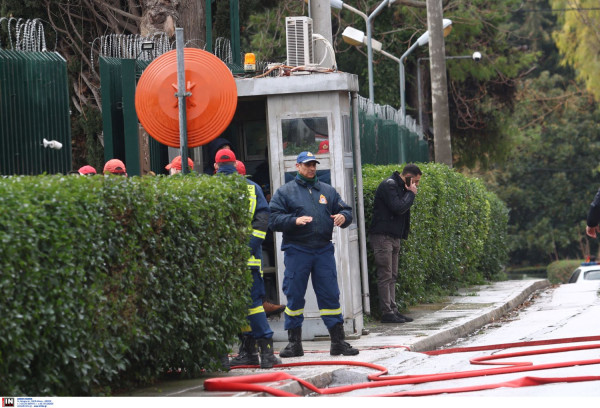 Στον ΕΟΔΥ για έλεγχο ο ύποπτος φάκελος που εστάλη στην πρεσβεία της Ρωσίας, στην Αθήνα