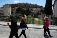 Κορονοϊός Ελλάδα: Κοντά στο 8% η θετικότητα με 76 θανάτους