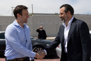 Επίσκεψη Κασσελάκη στο εργοστάσιο της Tikun Olam Ελλάδος