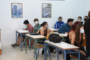 Έως και 5 ημέρες οι απουσίες από τα μαθήματα, λόγω των εποχικών ιογενών αναπνευστικών λοιμώξεων