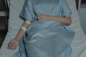 Ο καρκίνος κάνει θραύση στους κάτω των 50 ετών: Τα «γιατί» της παγκόσμιας επιστημονικής κοινότητας