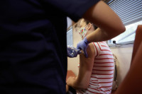 Εμβολιασμοί COVID: Ξεκινάνε το πρώτο 10ημερο του Οκτωβρίου από παιδίατρους