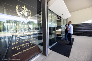 Απολύσεις προαναγγέλλει ο ΠΟΥ μετά τις περικοπές της χρηματοδότησης από τις ΗΠΑ