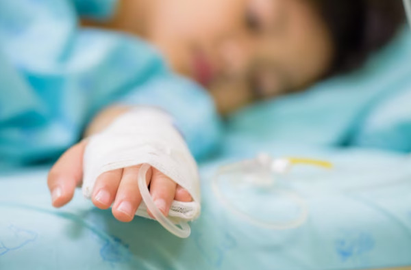 Σε «έξαρση» τα κρούσματα στρεπτόκοκκου στη χώρα: Πότε το παιδί πρέπει να πάει στο νοσοκομείο - Οδηγίες sos από ειδικούς