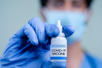 Εγκρίθηκε στην Κίνα το πρώτο εισπνεόμενο εμβόλιο κατά του κορονοϊού
