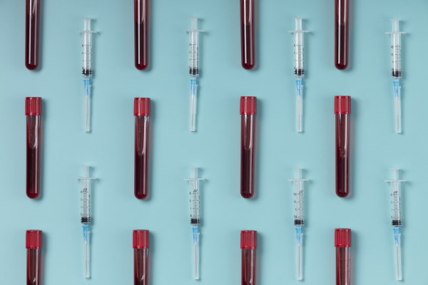 Ένα τρύπημα στο δάκτυλο μπορεί να ανιχνεύσει ασθένειες 10 χρόνια πριν την εμφάνιση των συμπτωμάτων