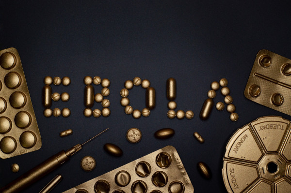 Ο ΠΟΥ προειδοποιεί για κίνδυνο εξάπλωσης του ιού Έμπολα διεθνώς