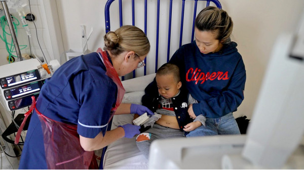 Σύνδρομο Hunter: Γονιδιακή θεραπεία φρενάρει την άνοια σ&#039; ένα τρίχρονο αγόρι