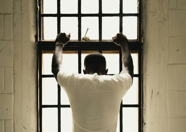 Γαλλία: Ισόβια σε αναισθησιολόγο που δηλητηρίασε 30 ασθενείς, με τους 12 να χάνουν τη ζωή τους