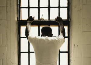 Γαλλία: Ισόβια σε αναισθησιολόγο που δηλητηρίασε 30 ασθενείς, με τους 12 να χάνουν τη ζωή τους