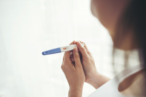 Αντικαρκινικό φάρμακο φαίνεται να αποκαθιστά τη γονιμότητα σε γυναίκες με πρόωρη ωοθηκική ανεπάρκεια