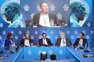 Γεωργιάδης: «Η ελληνική φαρμακοβιομηχανία προσφέρει υπεραξία στη χώρα»