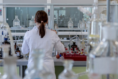 Η ΕΕ στηρίζει ερευνητές και οργανισμούς με 822 εκατ. € το 2021 μέσω του «Marie-Skłodowska Curie»