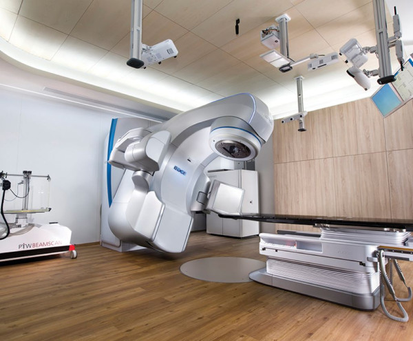 Ο ρόλος των ακτινοθεραπευτικών μηχανημάτων στην αντιμετώπιση του καρκίνου