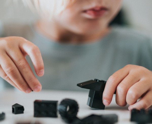 Τα κέντρα της ΑμΚΕ ΙΑΣΙΣ συμμετέχουν στο πρόγραμμα με τα vouchers για τον αυτισμό