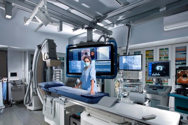 Υπερσύγχρονος εξοπλισμός στο Αιμοδυναμικό Εργαστήριο Επεμβατικής Καρδιολογίας του Metropolitan Hospital